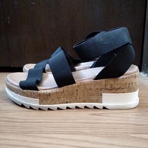 Black Platform Sandals